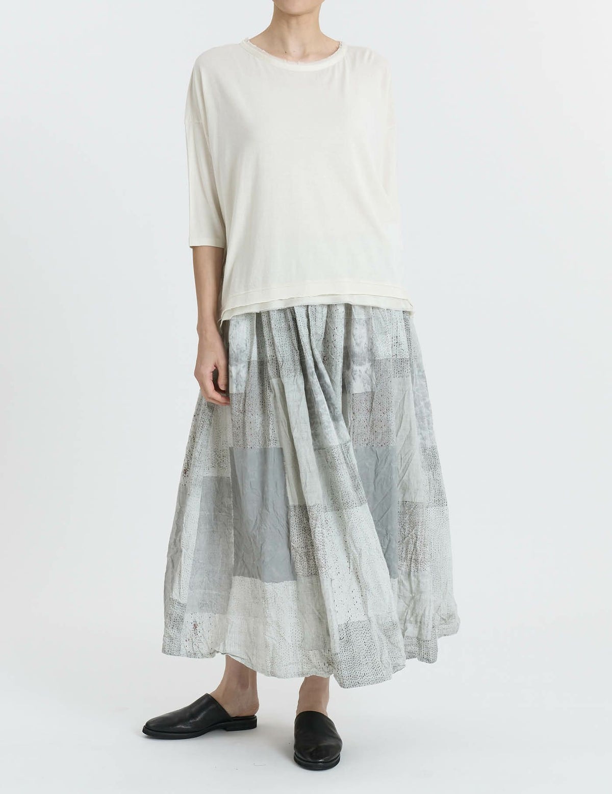 04 アイボリー/36(M)size：モデル169㎝