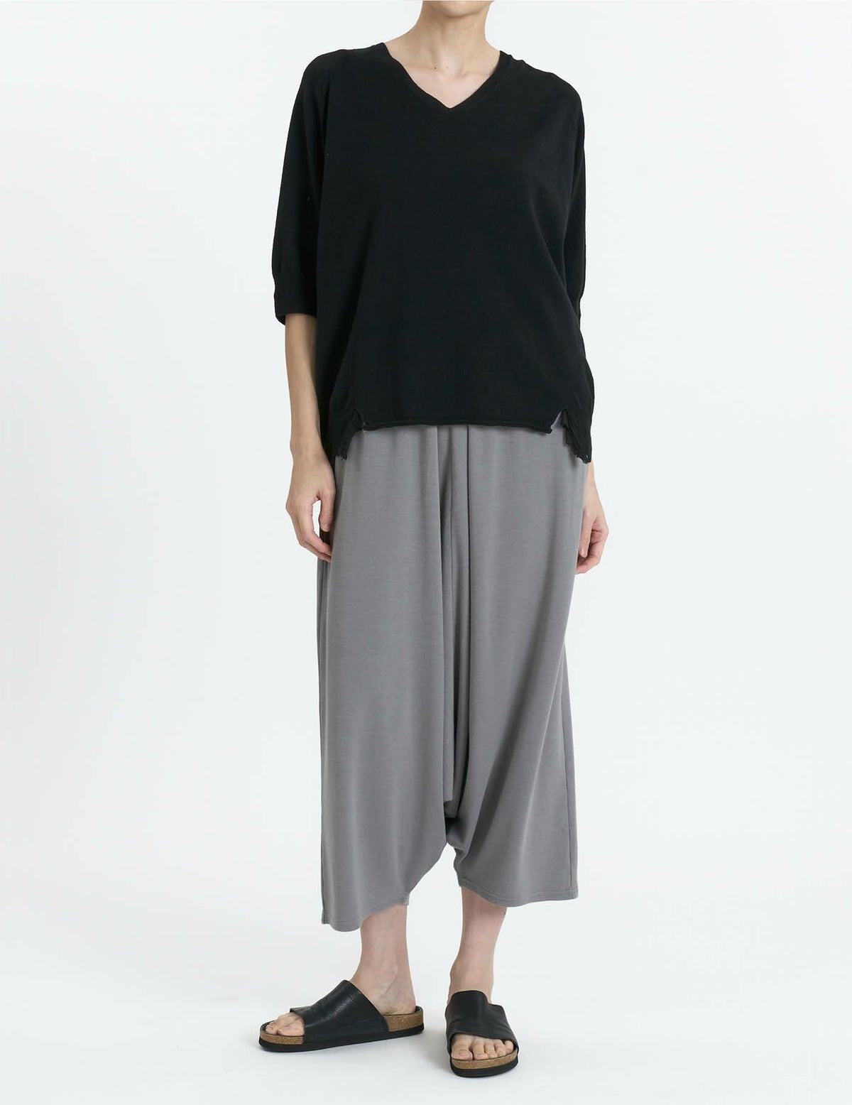 50 グレー/36(M)size：モデル169㎝