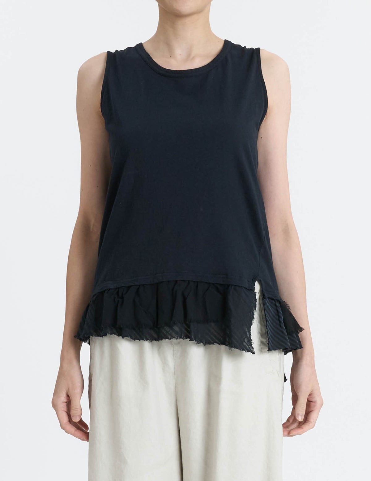 20 ネイビー/36(M)size：モデル169㎝