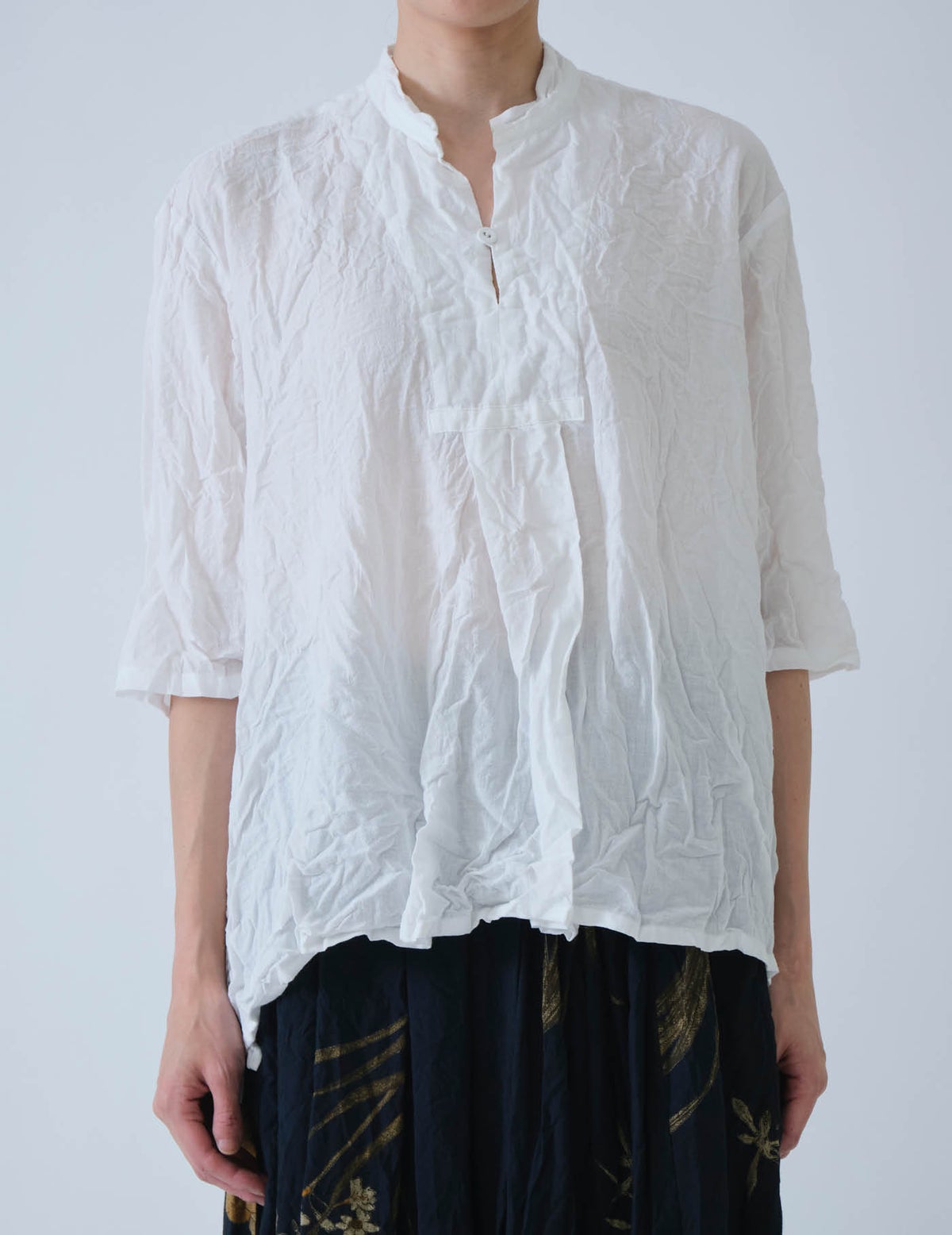 01 ホワイト/36(M)size：モデル 169cm