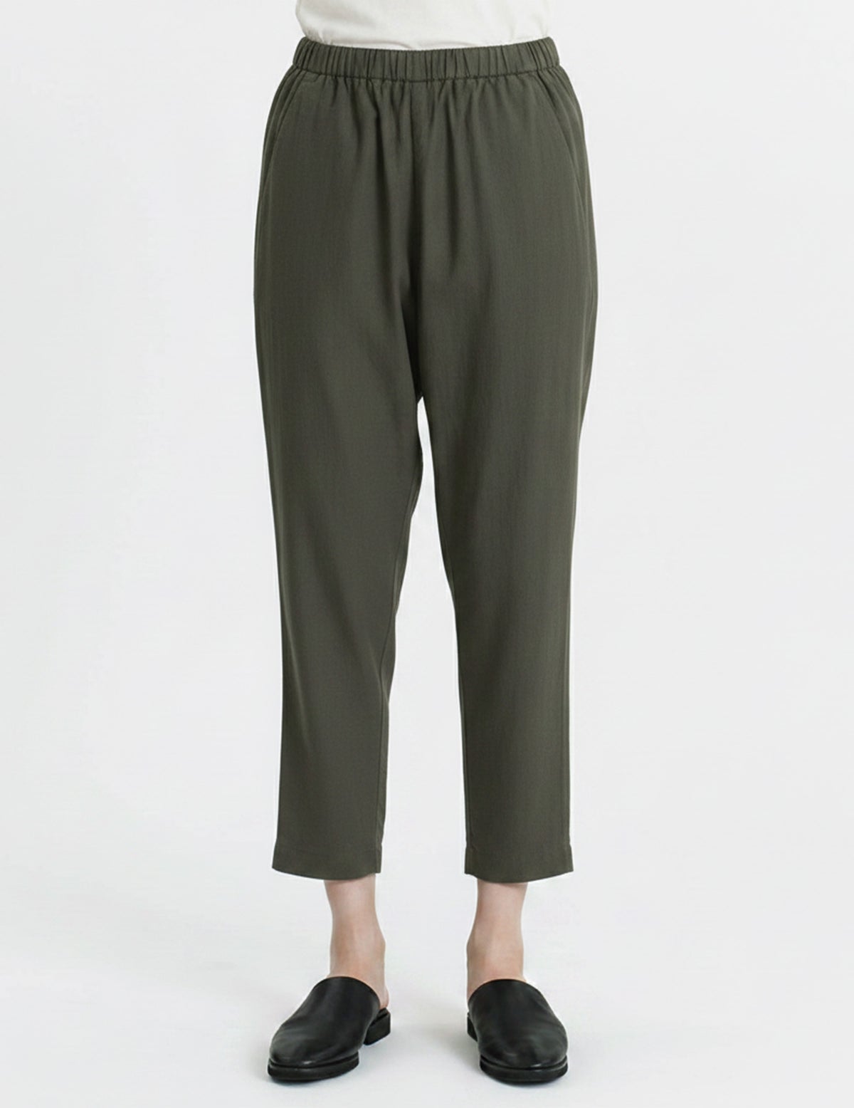 44 カーキ/36(M)size：モデル169㎝