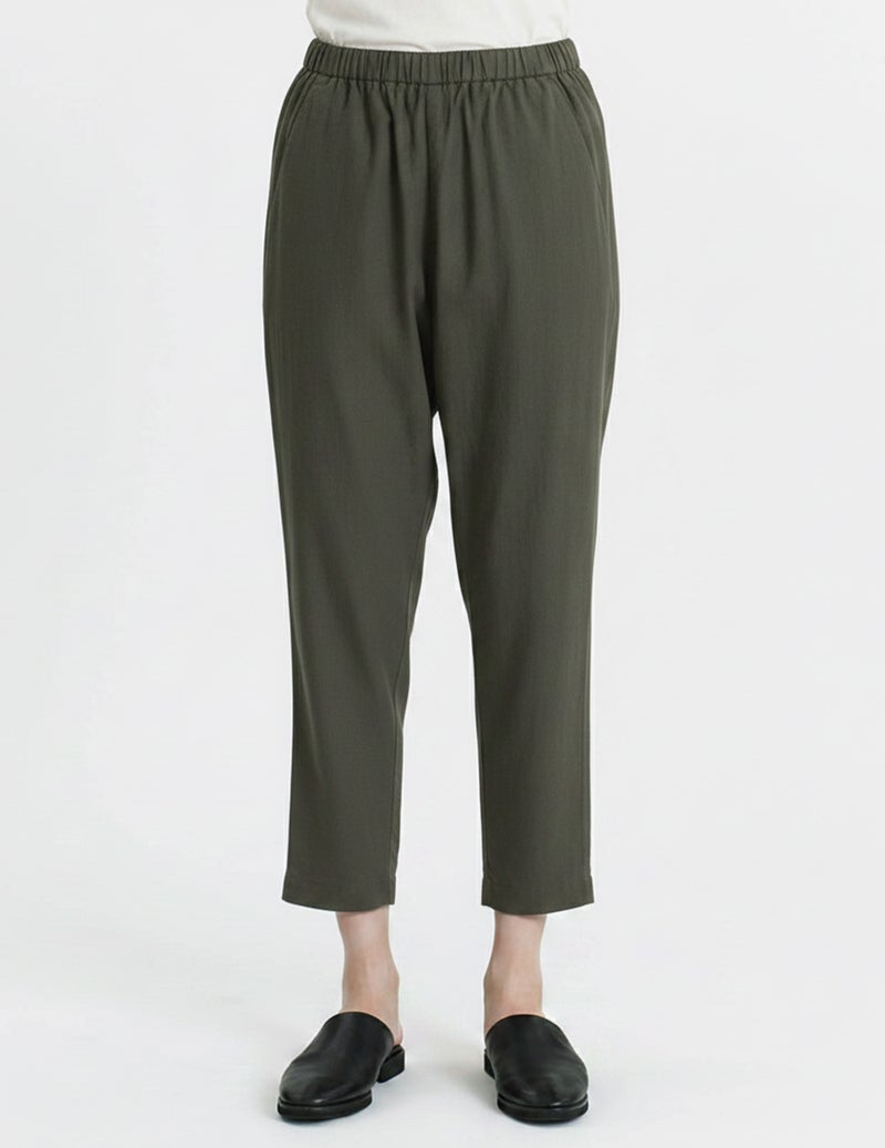 44 カーキ/36(M)size：モデル169㎝