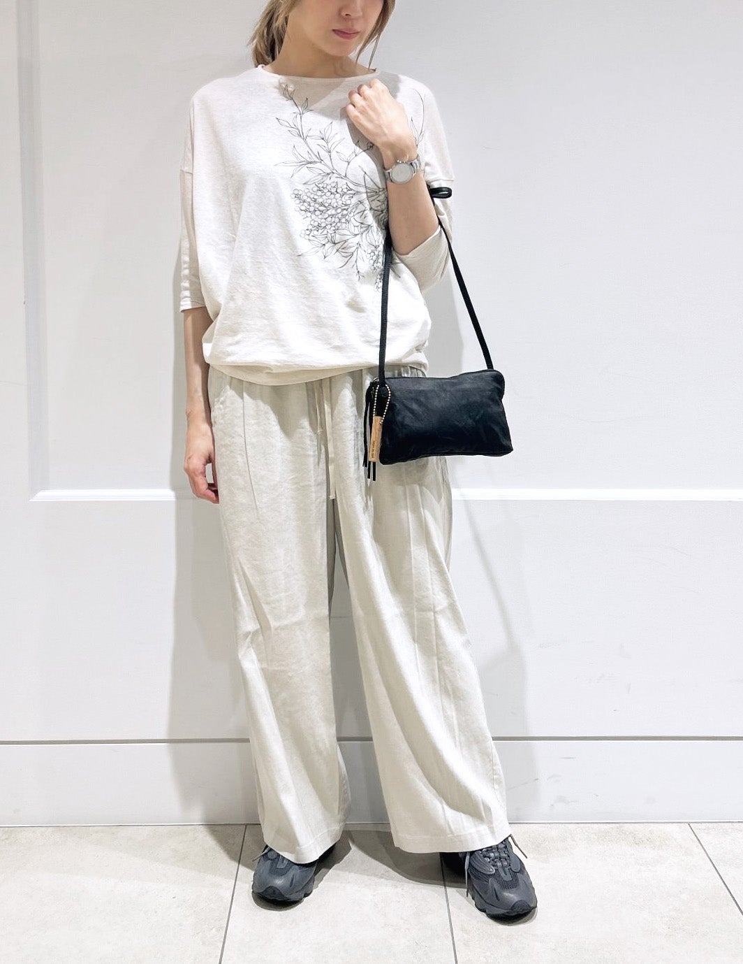 04 アイボリー/36size：スタッフ160㎝