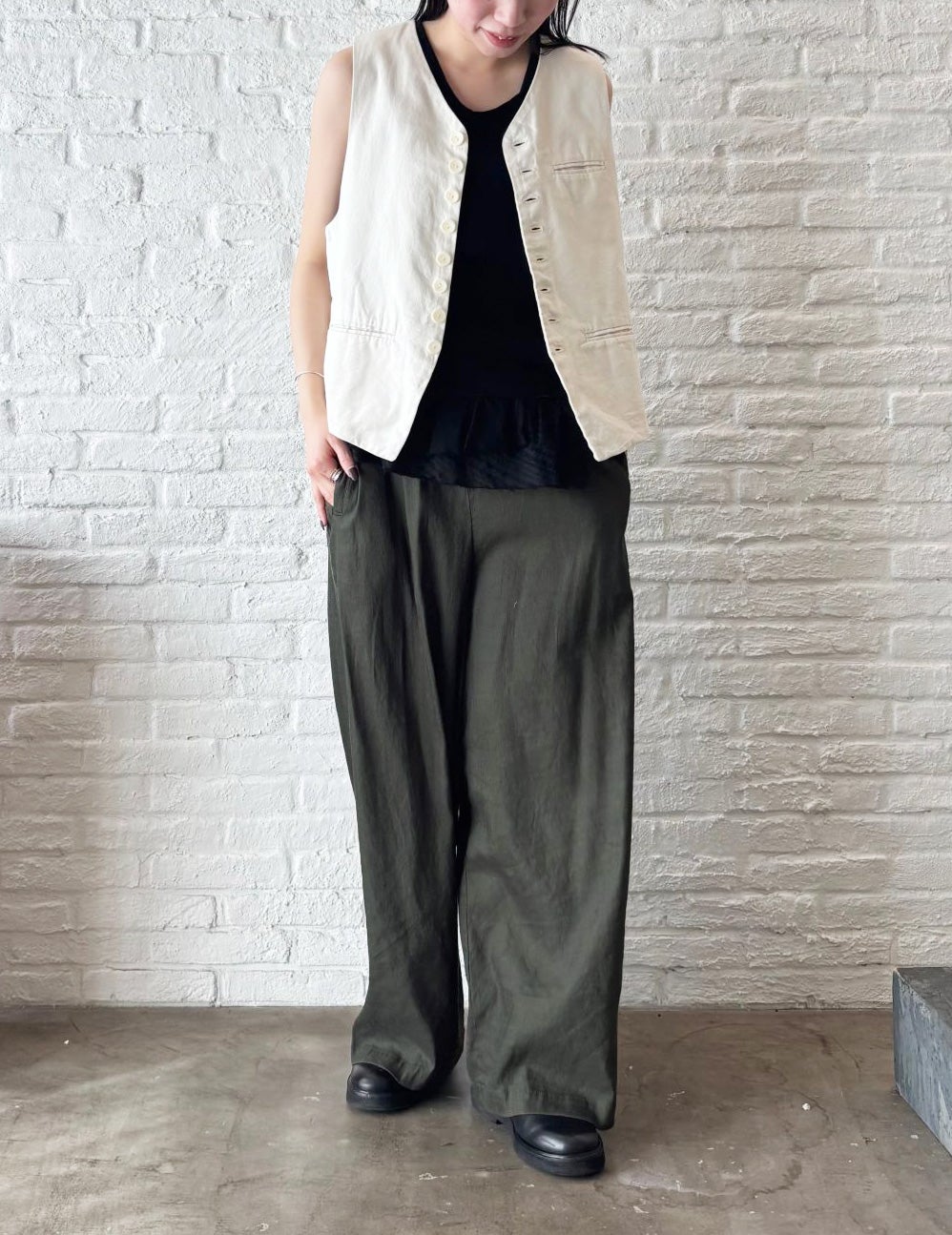 44 カーキ/36size：スタッフ159㎝