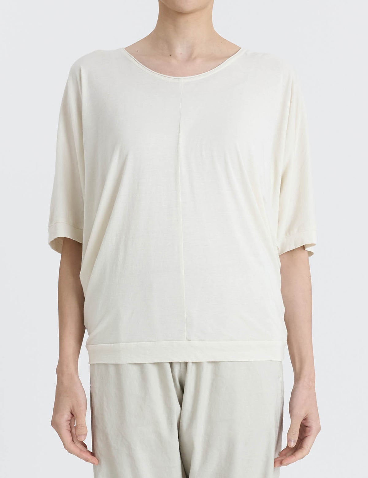 04 アイボリー/36(M)size：モデル169㎝