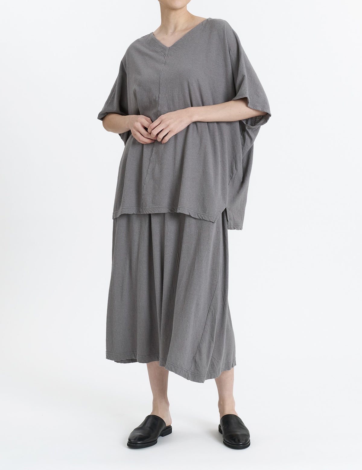 50 グレー/36(M)size：モデル169㎝