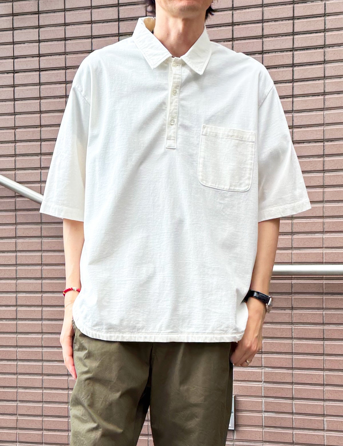 02 オフホワイト
