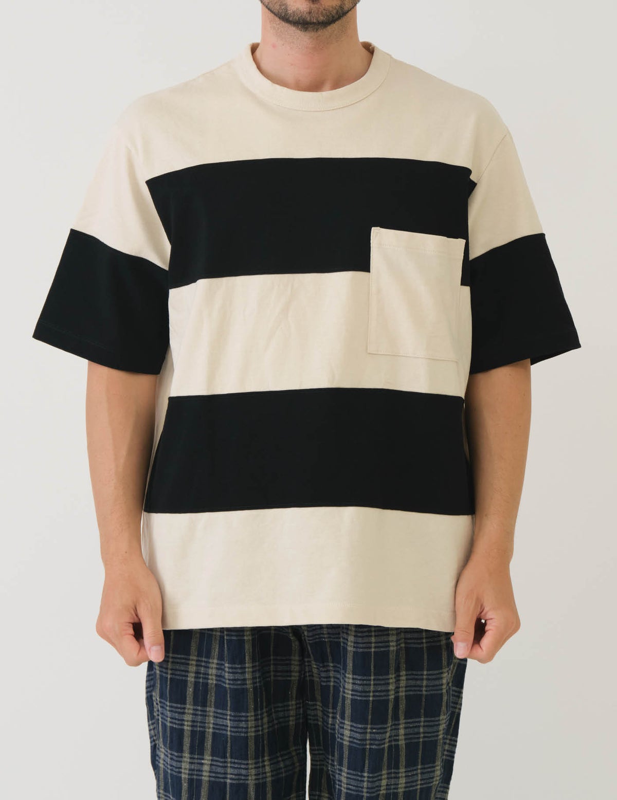 90 エクリュ×ブラック