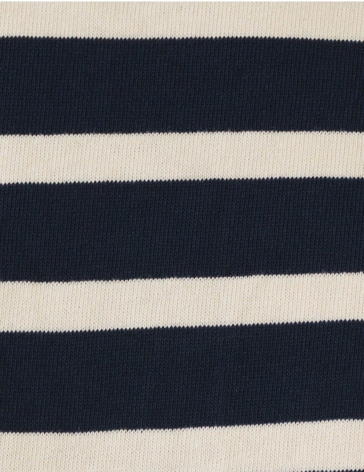 02 オフ×ネイビー