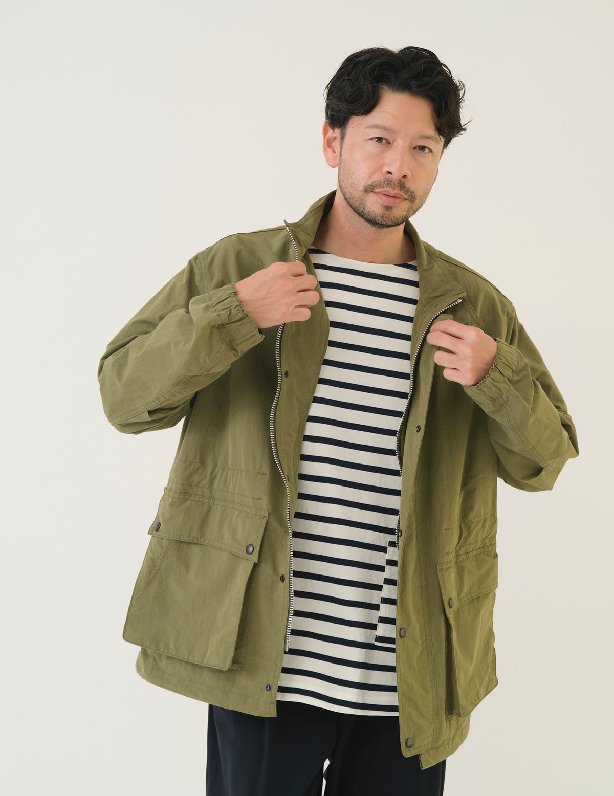 02 オフ×ネイビー