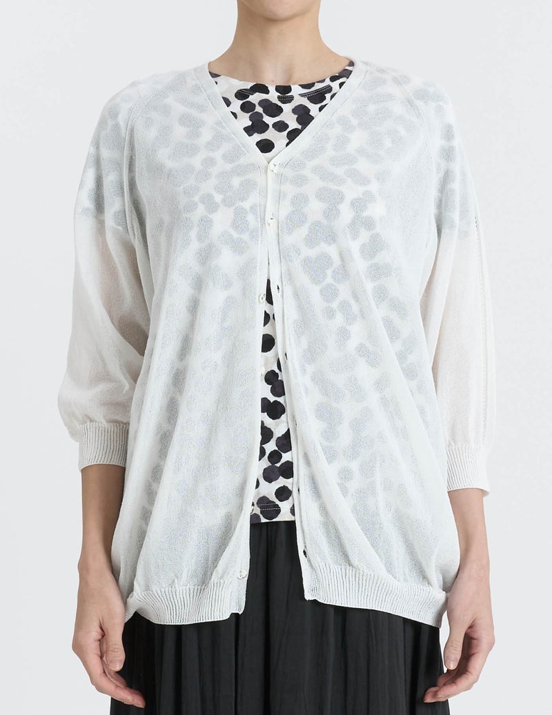 04 アイボリー