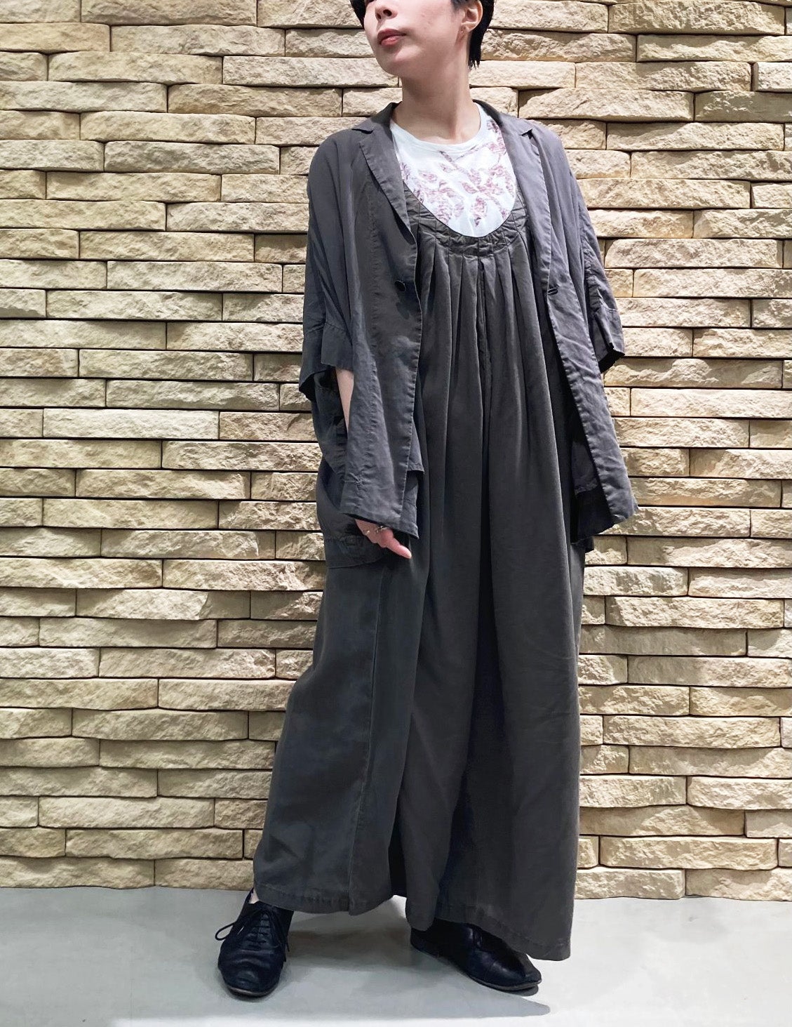 50 グレー/34size：スタッフ149㎝