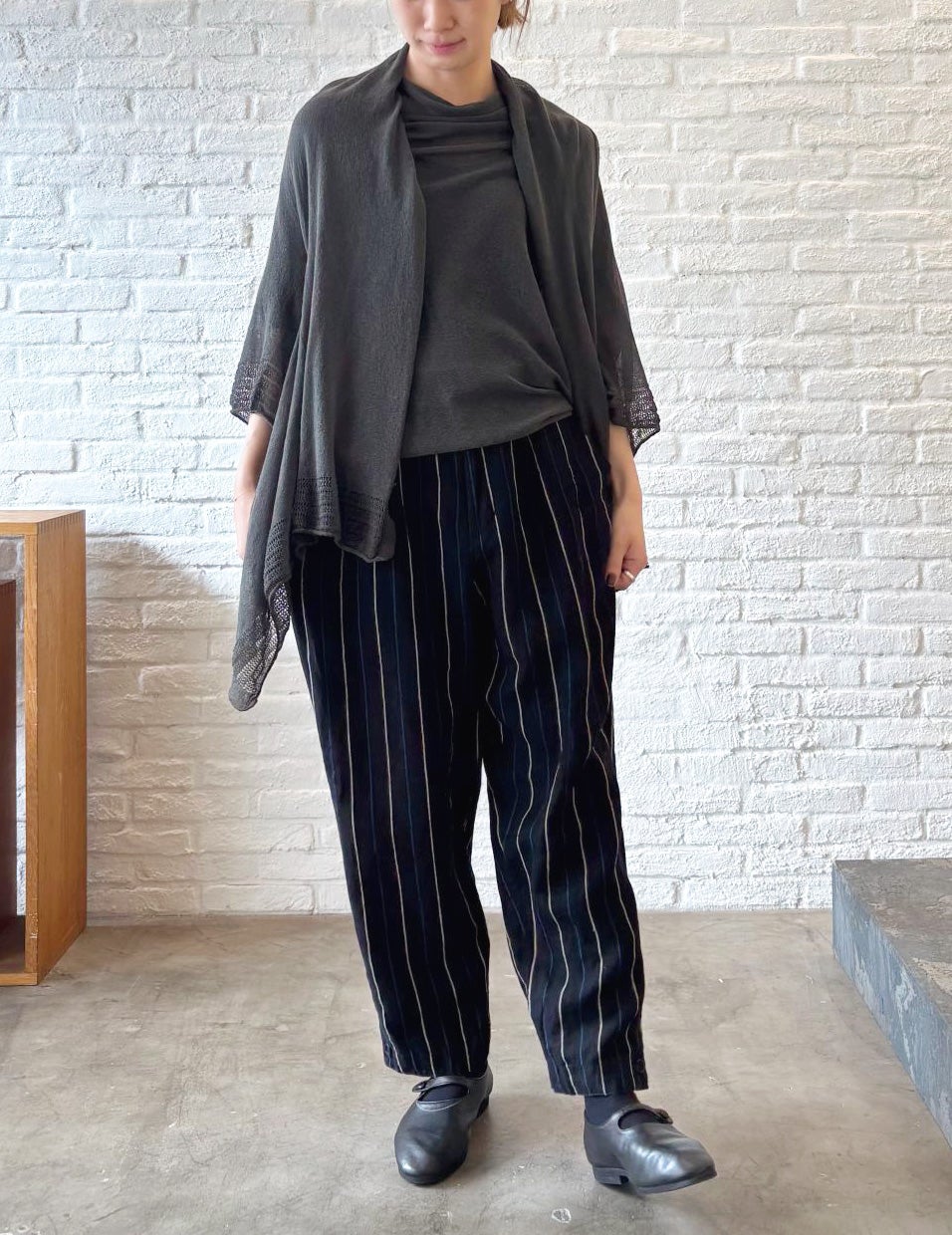 44 カーキ/36size：スタッフ161㎝