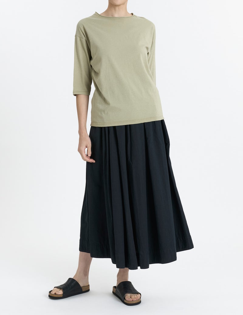 40 グリーン/36(M)size：モデル169㎝