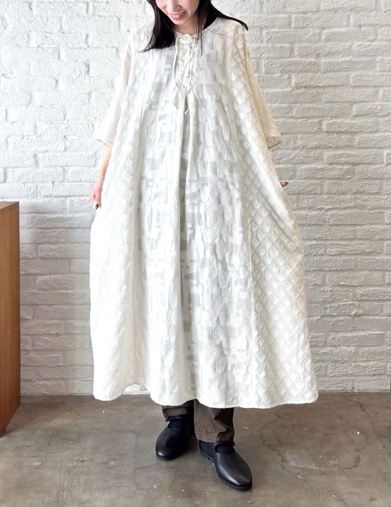 04 アイボリー/36size：スタッフ159㎝