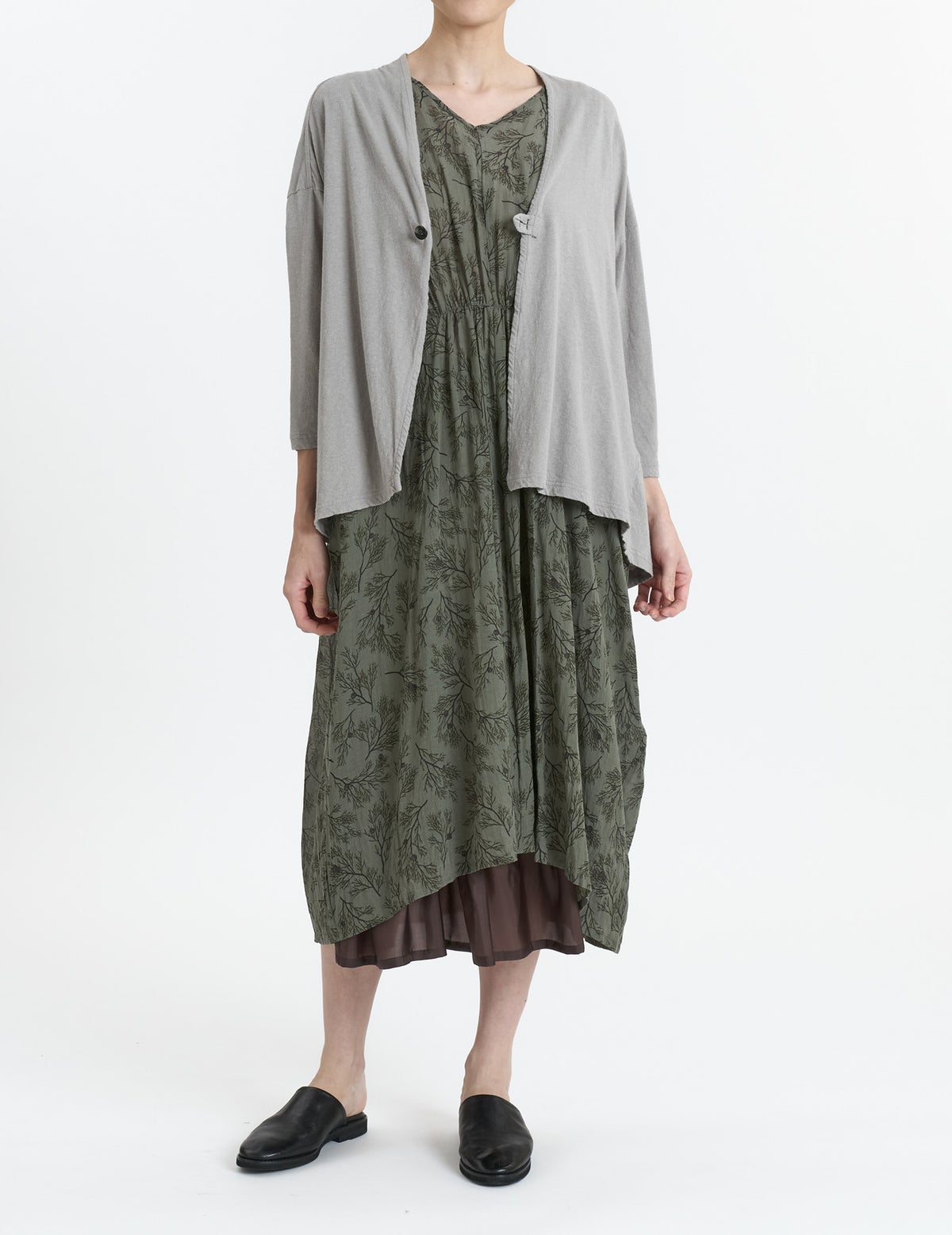 50 グレー/36(M)size：モデル169㎝