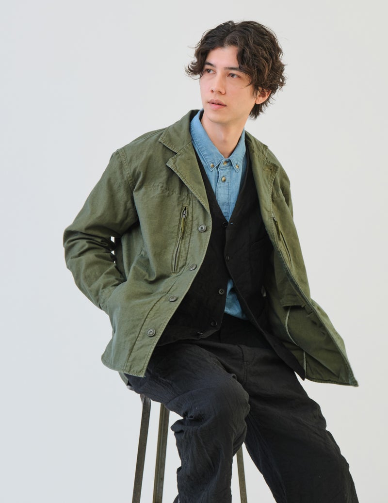 42 オリーブ　Msize：モデル185㎝