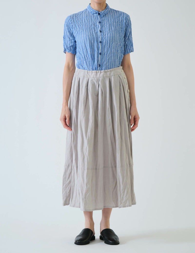 50 グレー/36(M)size：モデル 169cm