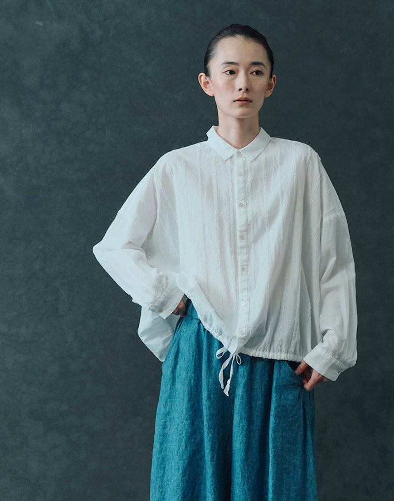 01 ホワイト/36(M)size：モデル 172cm