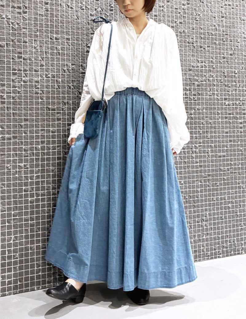 01 ホワイト/36size：スタッフ148㎝
