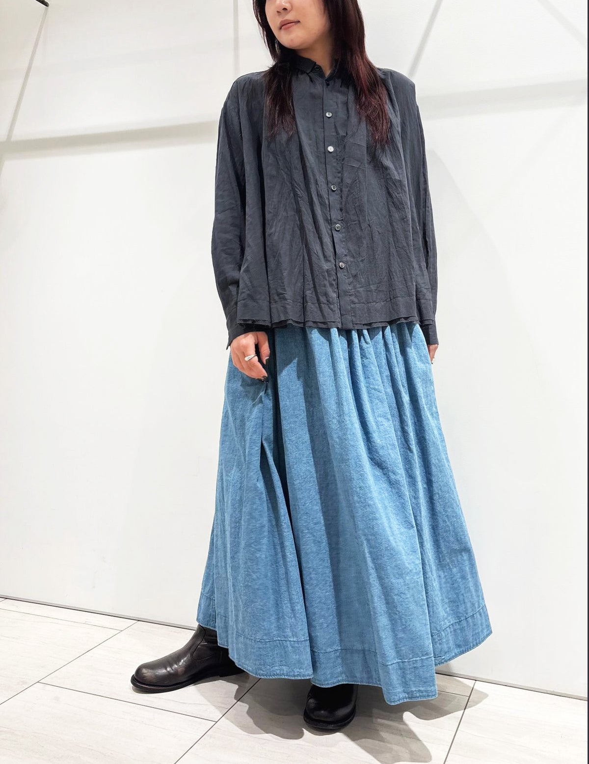 53 チャコール/36size：スタッフ164㎝